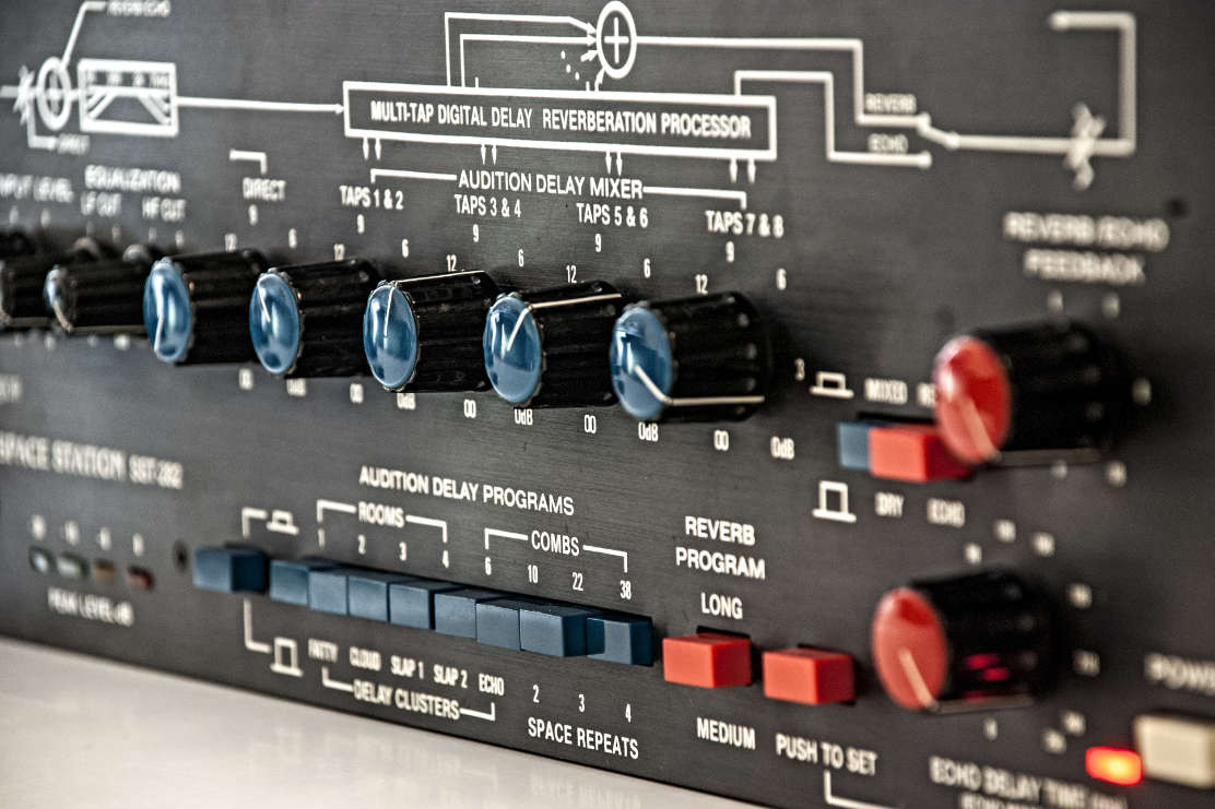 Realistic IR reverb plugin 'Altiverb 8' newest version released - AUDIO PLUGIN NEWS